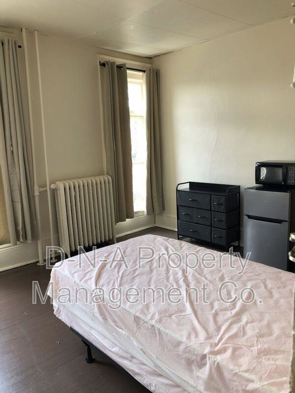 729 Main St #34 - Photo 2 of 3