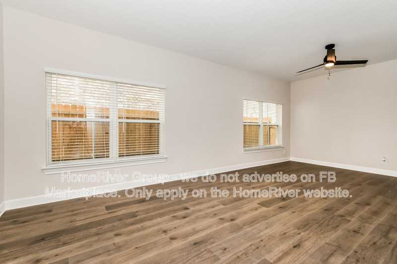 1200 Bullock Dr - Photo 5 of 30