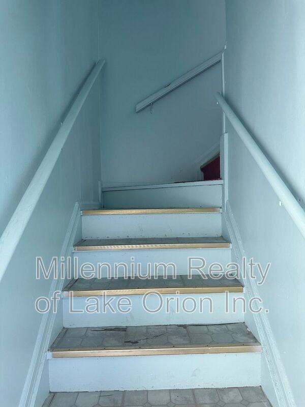 21220 Waltham Rd #B2 - Photo 3 of 12