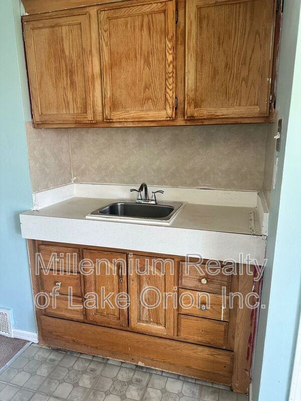 21220 Waltham Rd #B2 - Photo 5 of 12