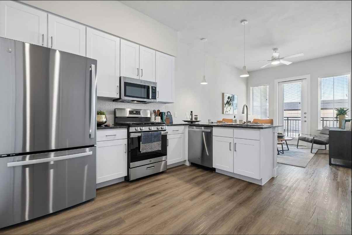 N FM 620 & State Hwy 45 WBFR #6207 - Photo 7 of 13