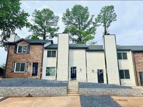 1344 N Hampton Rd - Photo 1 of 1