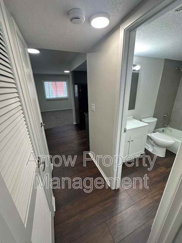 2933 P St #1 - Photo 6 of 10