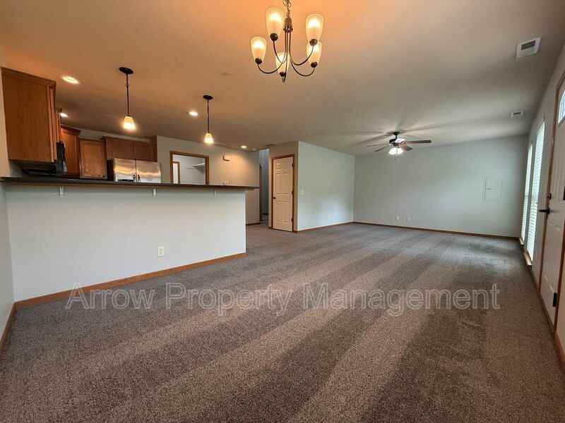 4411 Lincoln Street - Photo 2 of 22