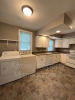 featured image of 445 N 25th St #1