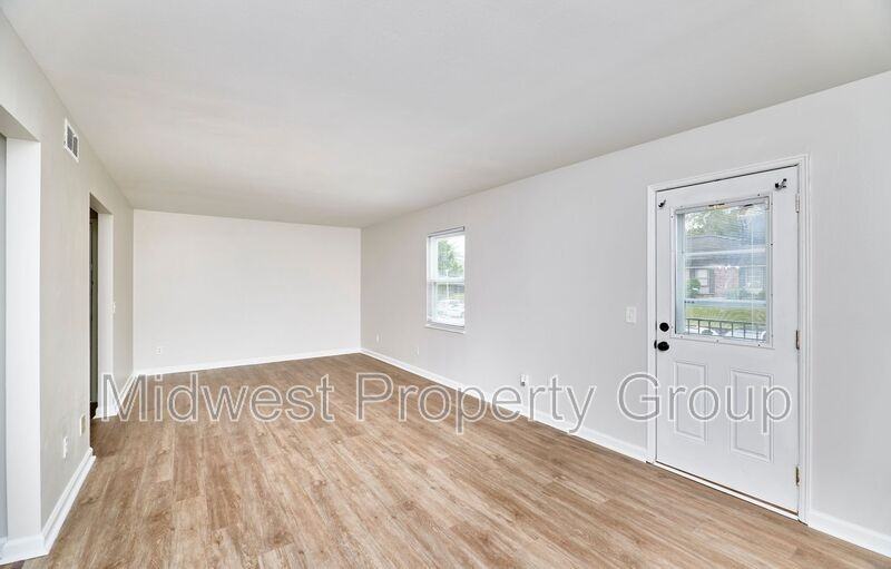 6681 Chesapeake Dr #C - Photo 4 of 22