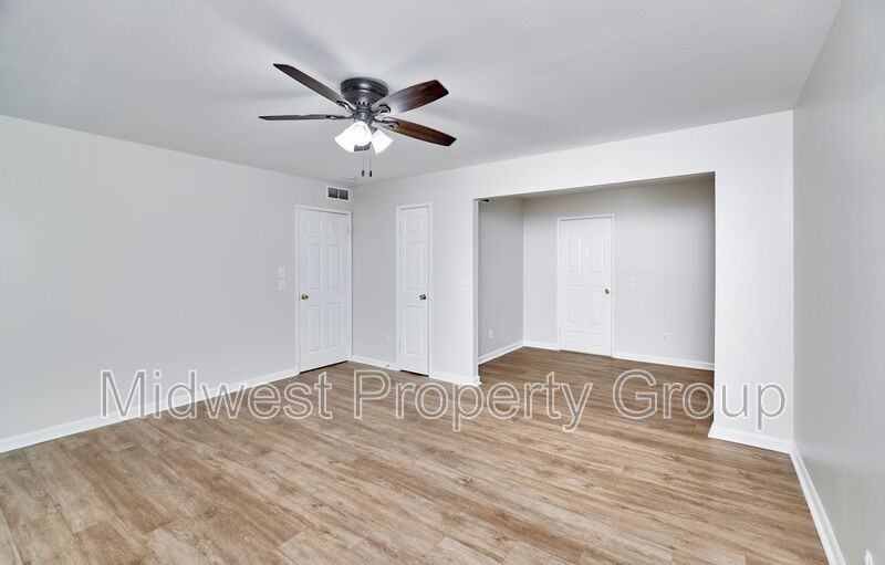 6681 Chesapeake Dr #C - Photo 7 of 22