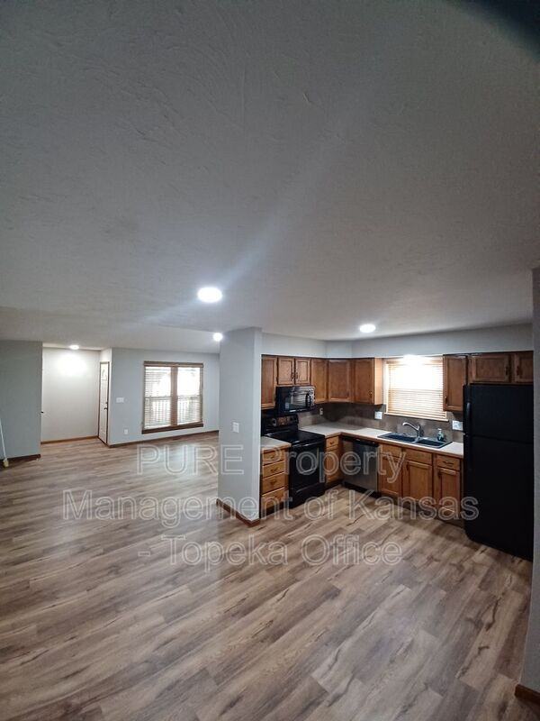 3618/3620 Sw Kiowa Street - Photo 7 of 47