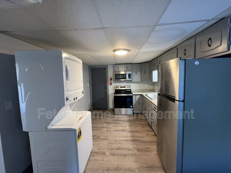 10669 Jonestown Rd - Photo 5 of 18