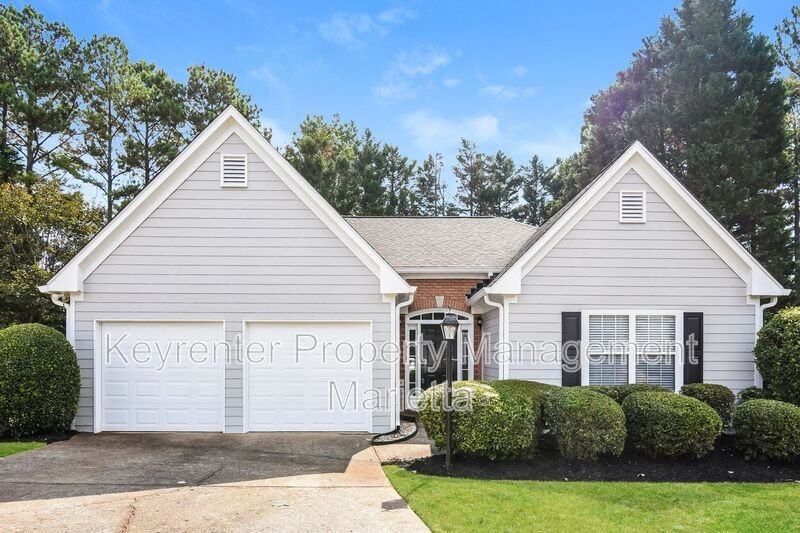 1393 Treewood Trl - Photo 3 of 25