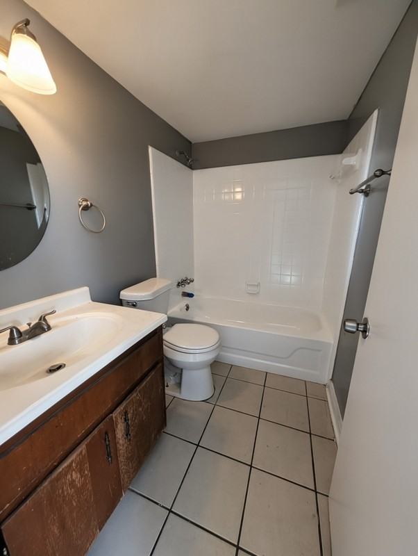 205 Lovelace Dr - Photo 2 of 4