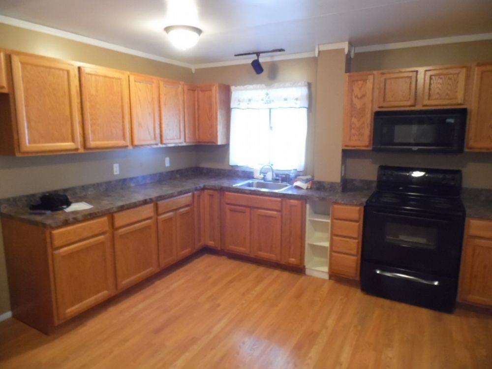 2130 Reed St - Photo 2 of 10