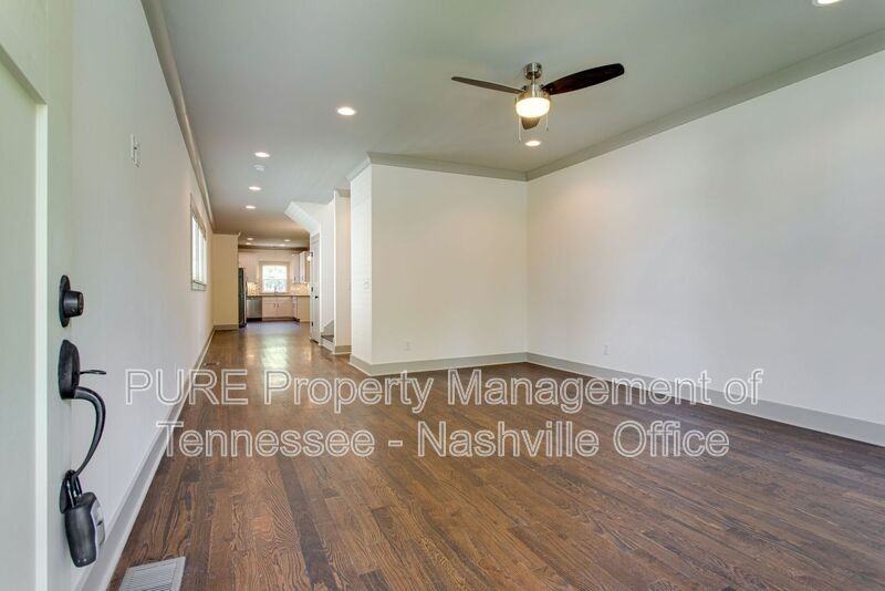 2112A 14th Ave N - Photo 7 of 31