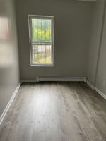 featured image of 130 N 3rd St