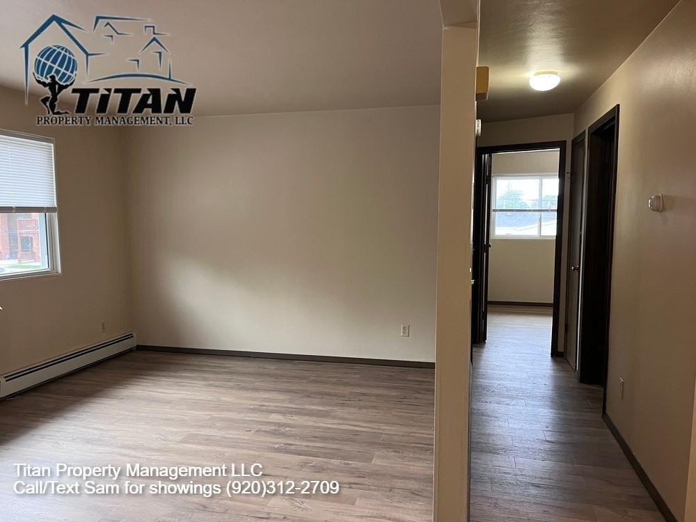 504 East Burdick Street - Photo 3 of 10