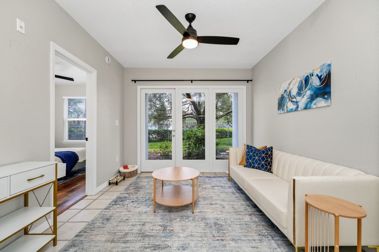 Kyngs Point I - Photo 6 of 50