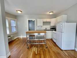 featured image of 3713 Southwest Trfy