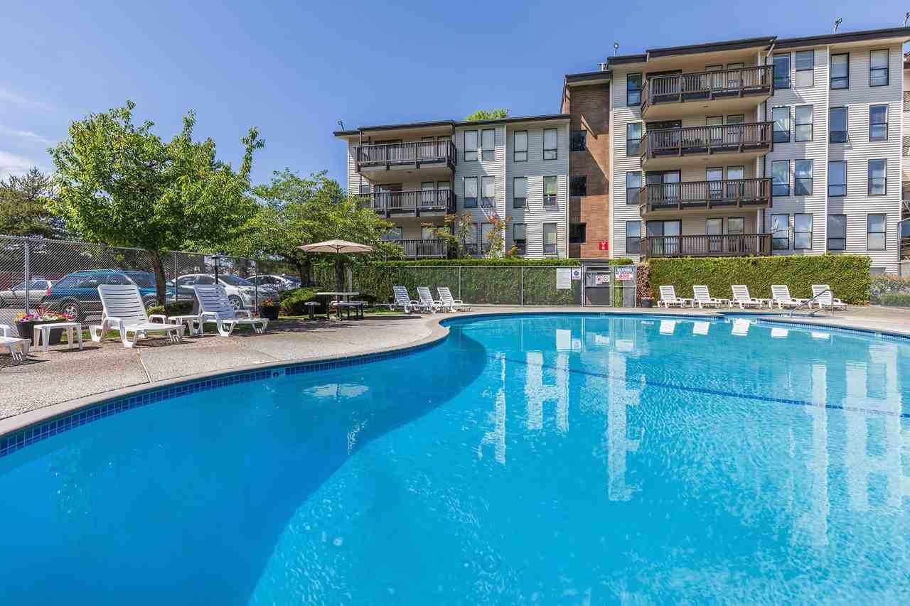 10433 SE Kent Kangley Rd - Photo 7 of 33