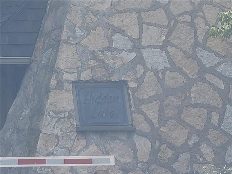 1482 Cliff Ct #A - Photo 3 of 10