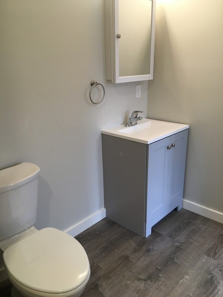 93 Riverview Apartment - Photo 4 of 32