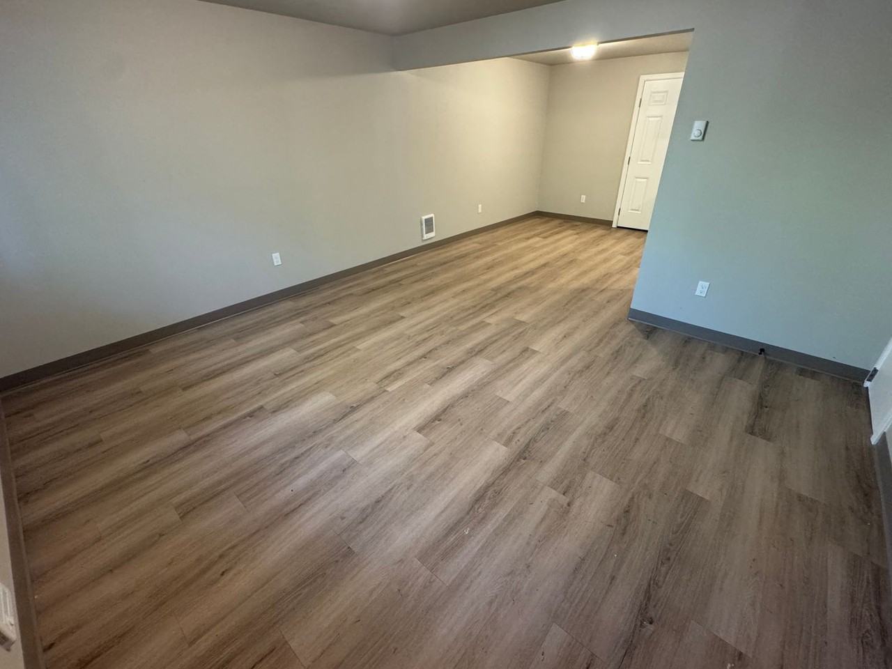 1716 Applegate St #1 - Photo 3 of 10