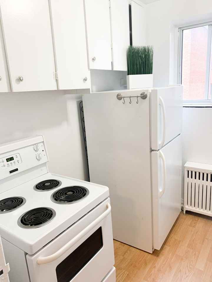 309 The Kingsway #307 - Photo 2 of 14