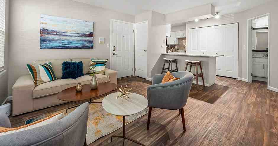 Windscape of Naperville Apartments - Photo 7 of 36