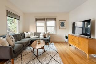 2036 Se Morrison St - Photo 1 of 1
