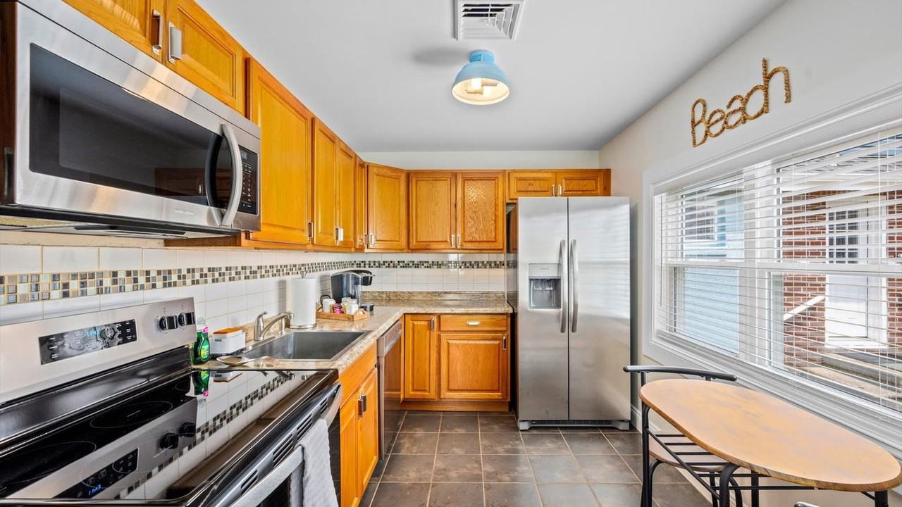 124 W Heather Rd #1309025P - Photo 5 of 17