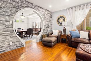 27 S Oakland Ave - Photo 1 of 1