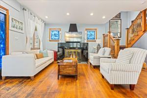 featured image of 27 S Oakland Ave