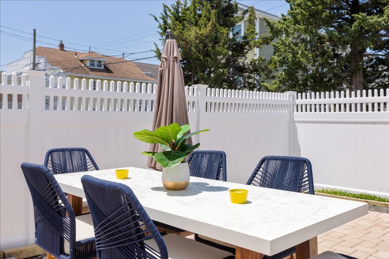 212 Central Ave #1308995P - Photo 7 of 50