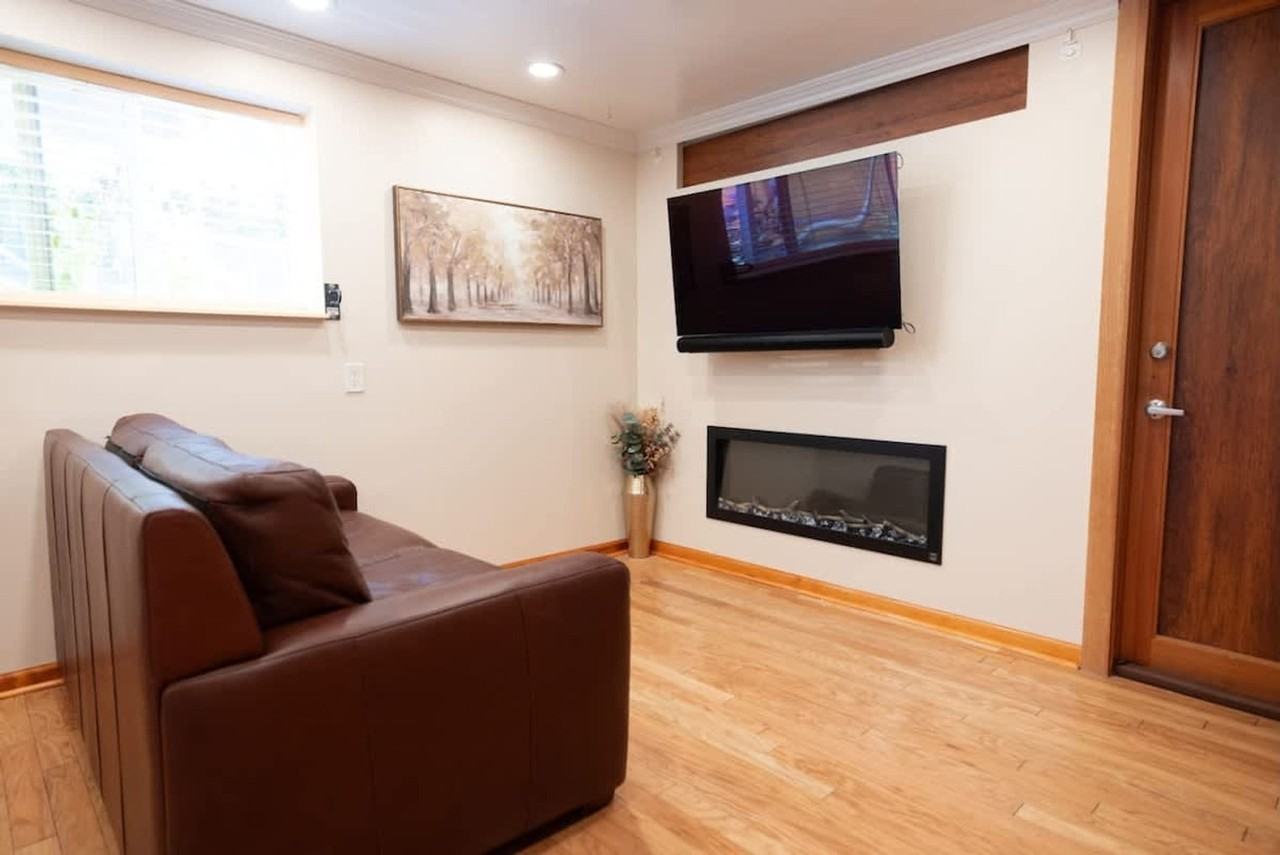 3148 College Avenue - Photo 7 of 98