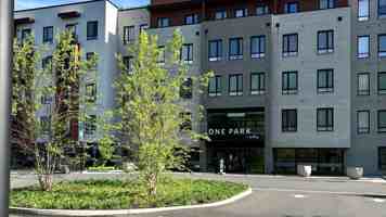 featured image of 1 Park Rd