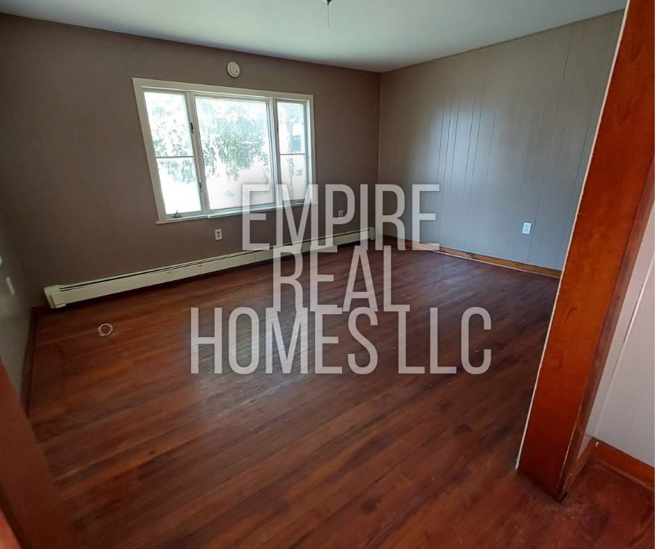 22 Myrtle Ave - Photo 5 of 9