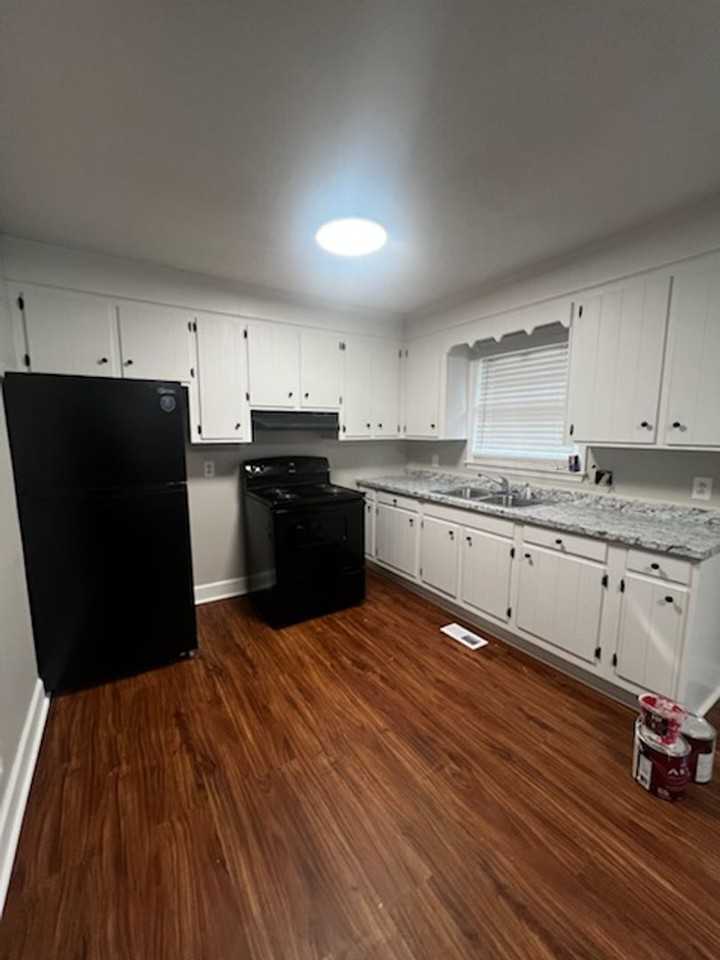 1416 Tradd Court - Photo 7 of 8