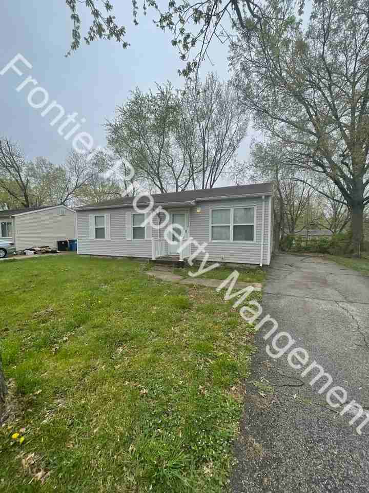 12352 Santa Maria Drive - Photo 2 of 13