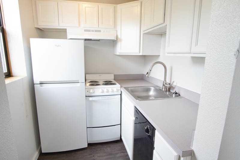 1715 Nw Marshall St #207 - Photo 5 of 12
