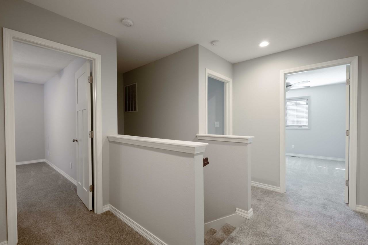 3071 W Cardinal St - Photo 7 of 18