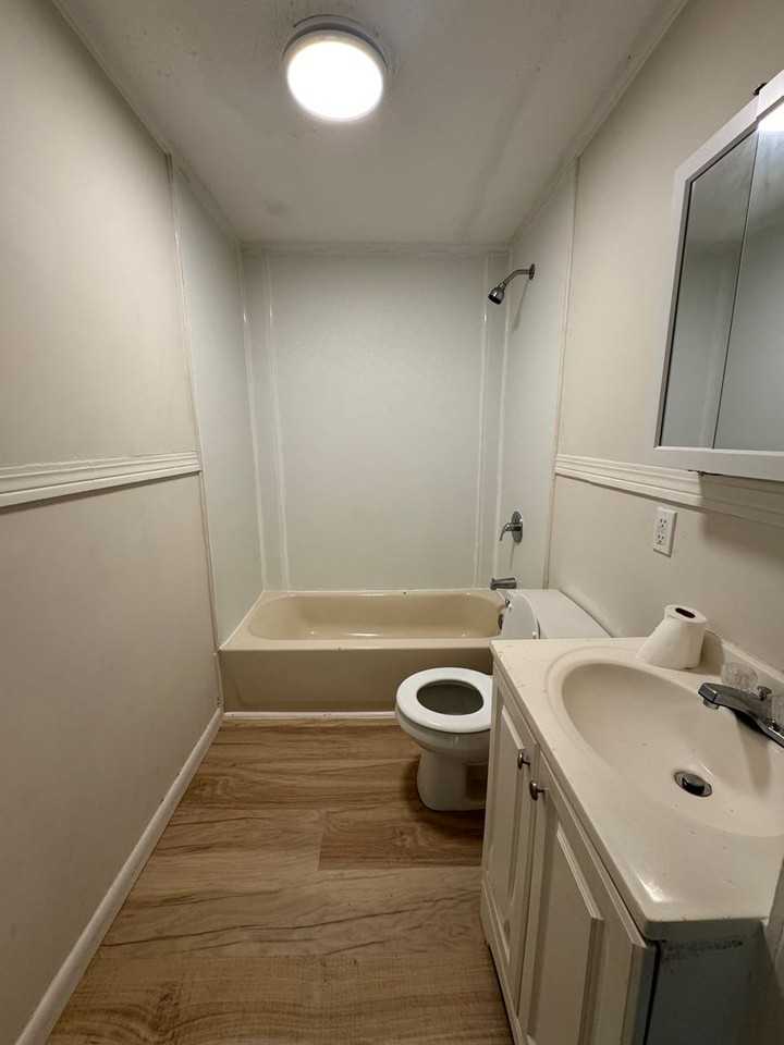 303 Rudy St Ne - Photo 5 of 21