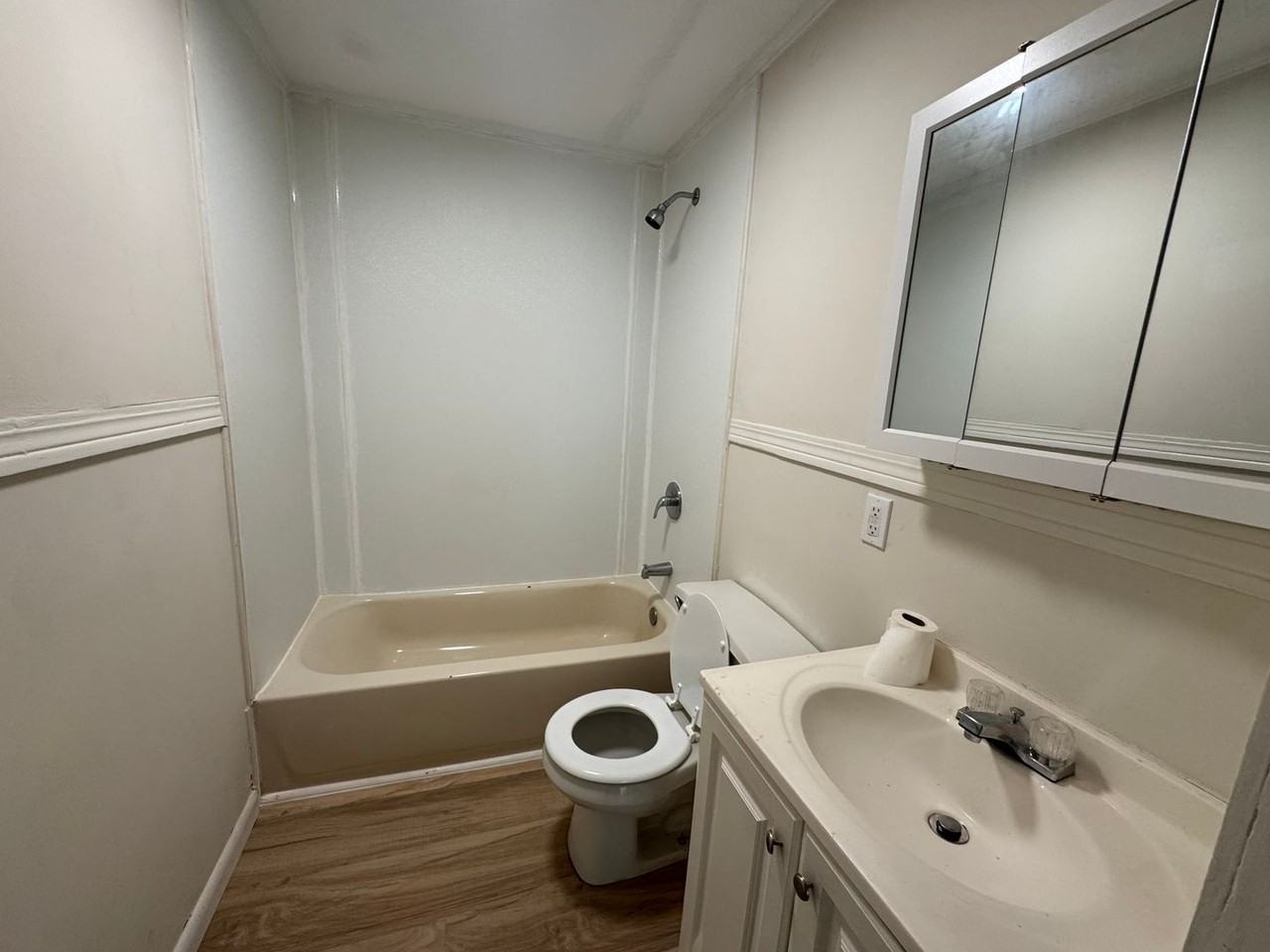 303 Rudy St Ne - Photo 6 of 21