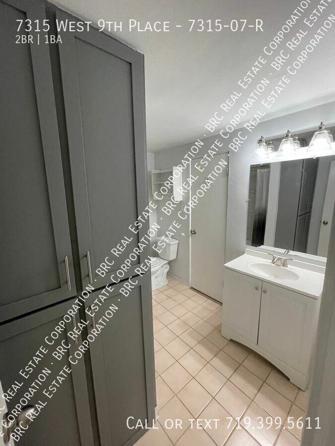 OakView Apartments - Photo 6 of 10