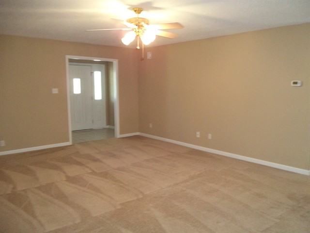 1653 Pendleton Dr - Photo 2 of 20