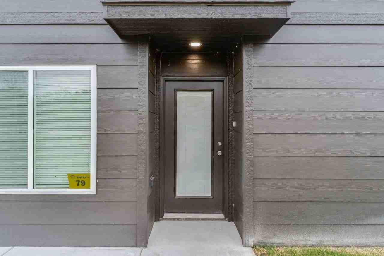 4820 N Vassar St - Photo 3 of 19