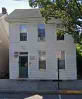 featured image of 38 N Earl St