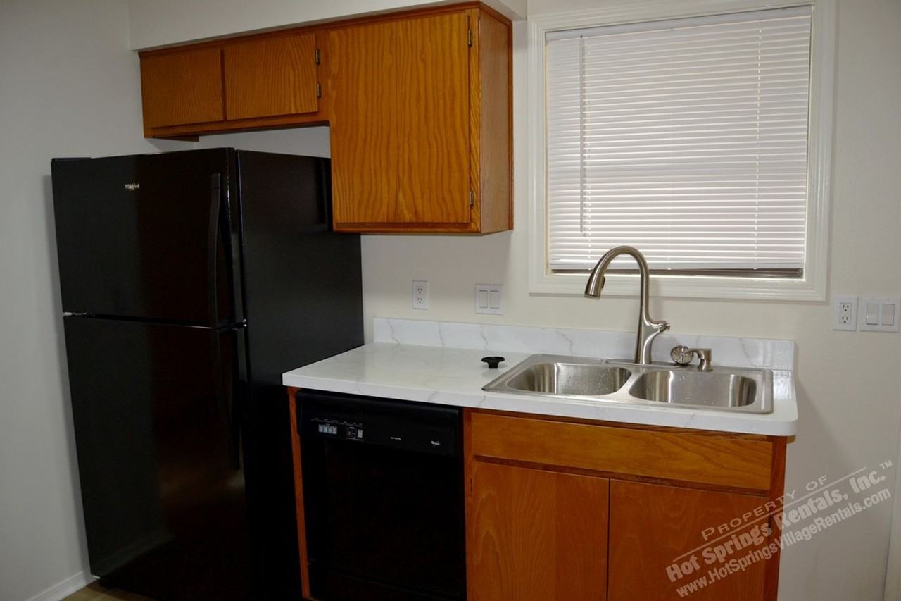 71 Collado Way - Photo 5 of 35