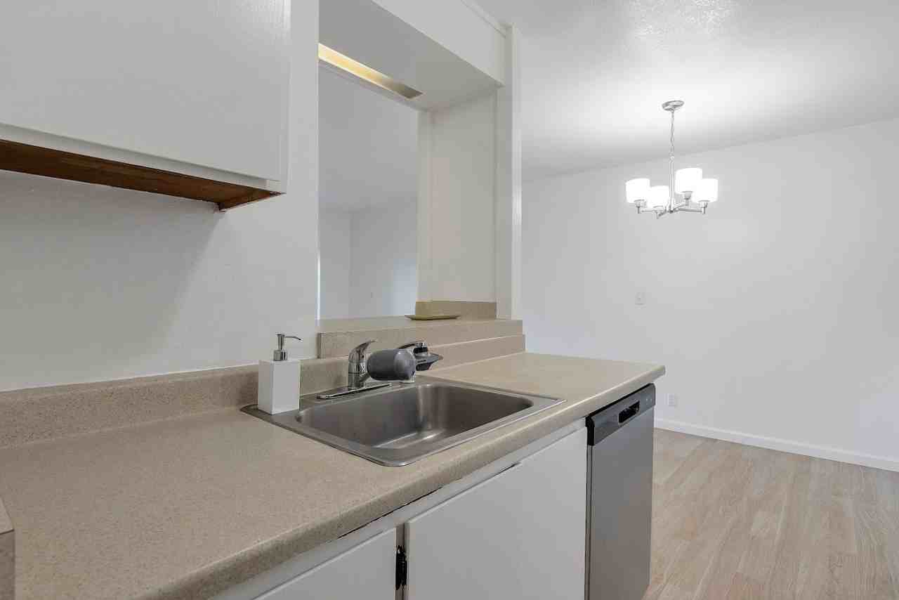 955 Shorepoint Ct #101 - Photo 7 of 17