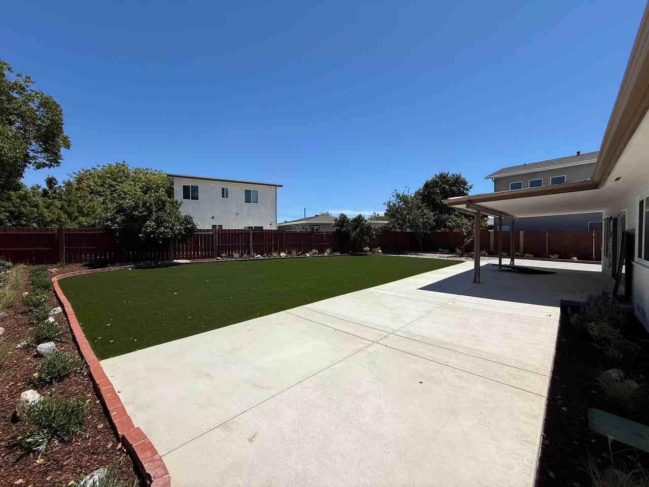 5127 E Falls View Dr - Photo 5 of 20
