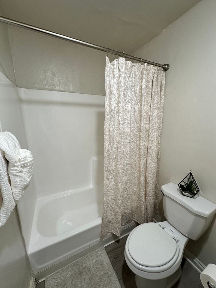 Vassar Carriage House LLC - Photo 7 of 14