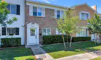 featured image of 4027 E Campbell Ave